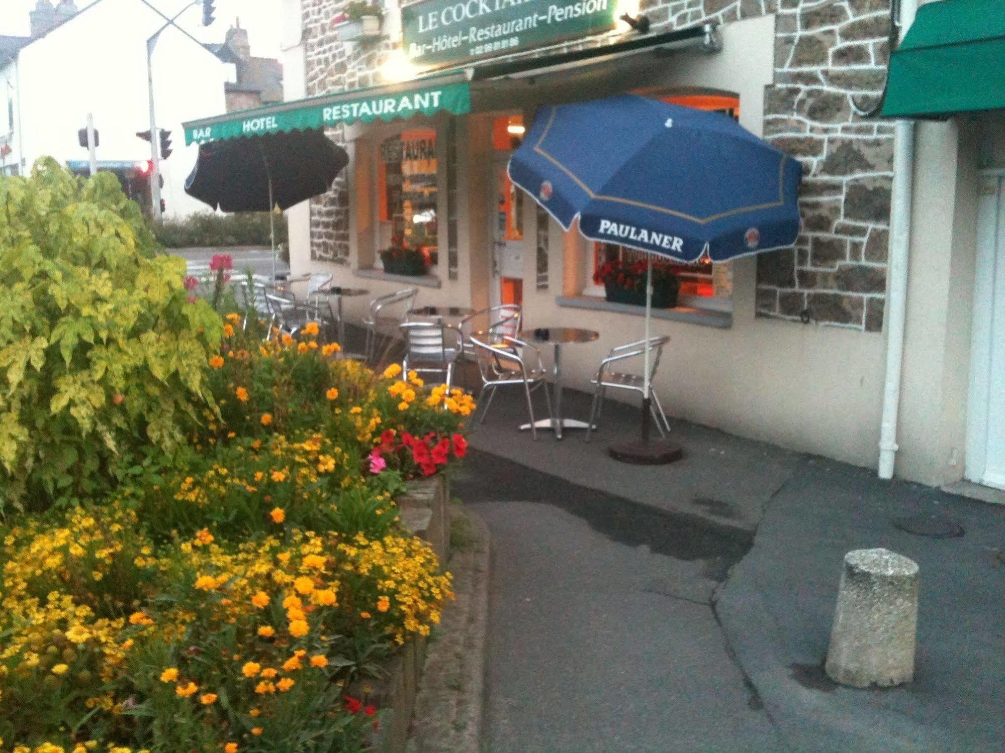 Hôtel Restaurant Le Cocktail Bar Saint-Malo Exterior foto